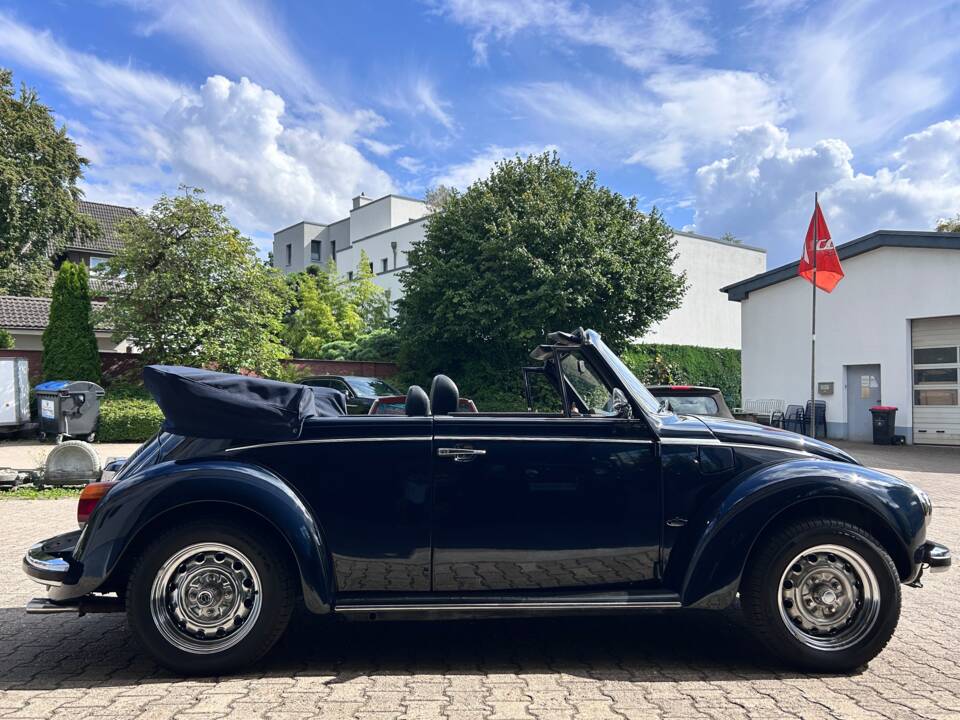 Bild 13/26 von Volkswagen Käfer 1303 LS (1978)