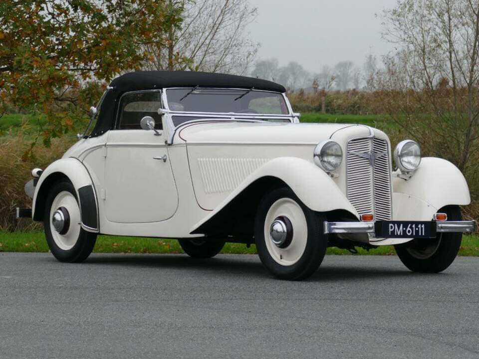 Image 2/15 of Adler Trumpf Sport (1934)