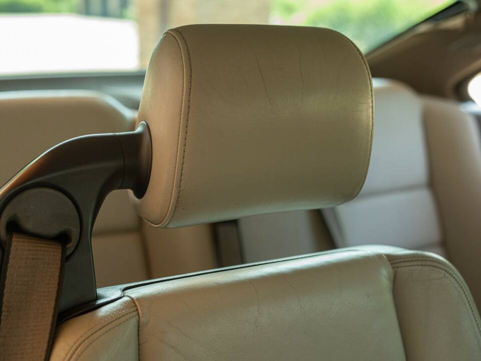 Bild 33/50 von BMW 850i (1990)