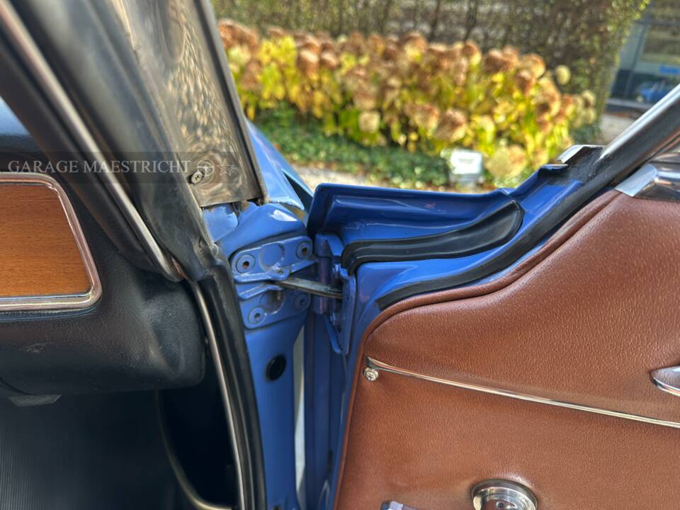 Bild 69/100 von Alfa Romeo Giulia GT 1300 Junior (1973)