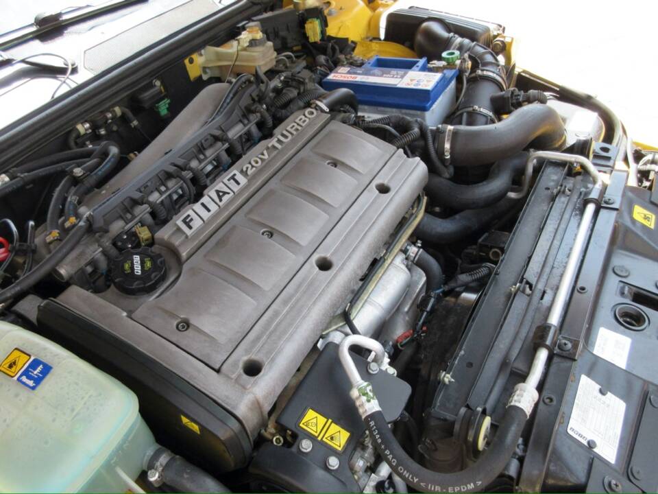 Bild 28/43 von FIAT Coupé 2.0 20V Turbo (1997)