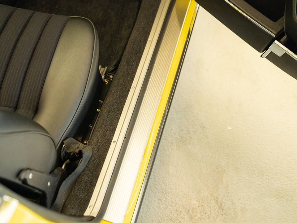 Image 31/50 de Porsche 911 2.4 T &quot;Oilflap&quot; (1972)