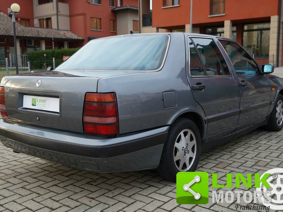 Bild 5/10 von Lancia Thema V6 i.e. (1992)