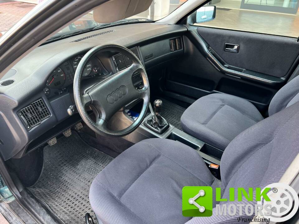 Bild 10/10 von Audi 80 - 2.0 E (1992)