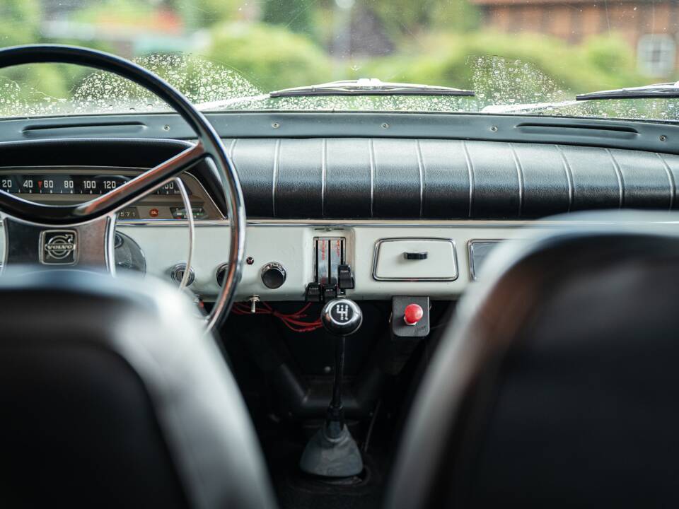 Bild 32/44 von Volvo P 221 (1968)