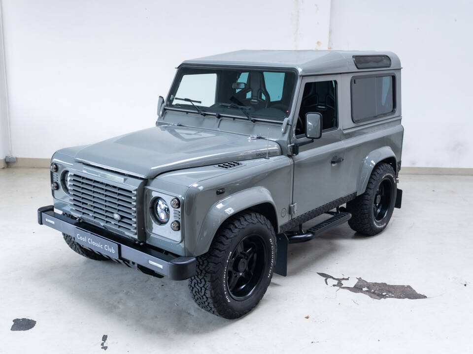 Bild 30/31 von Land Rover Defender 90 TD4 (2008)