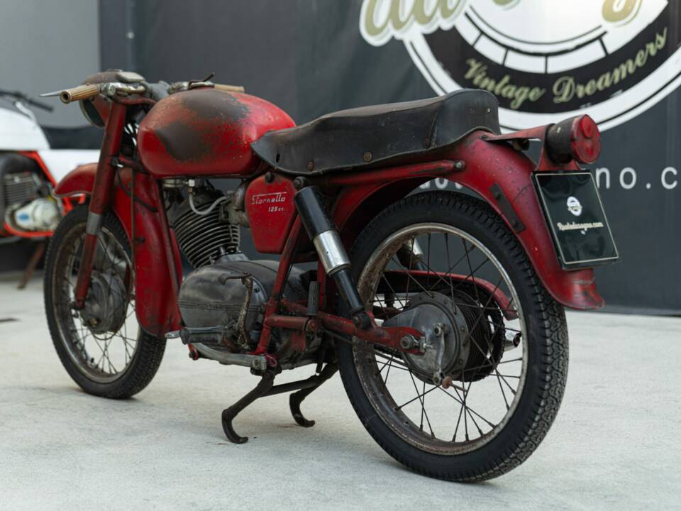 Imagen 2/25 de Moto Guzzi Stornello 125 (1961)