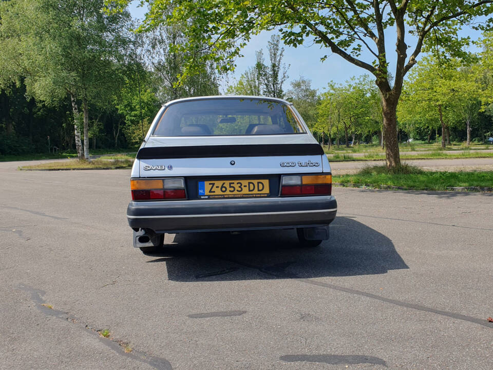 Bild 3/5 von Saab 900 Turbo (1987)