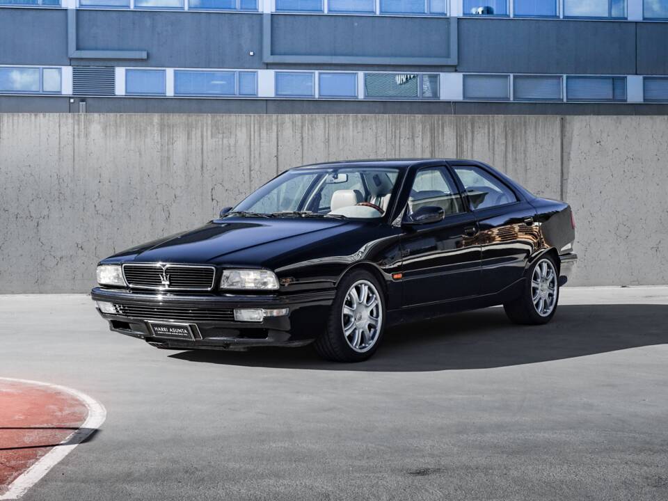 Image 2/43 of Maserati Quattroporte 3.2 Evoluzione (1999)