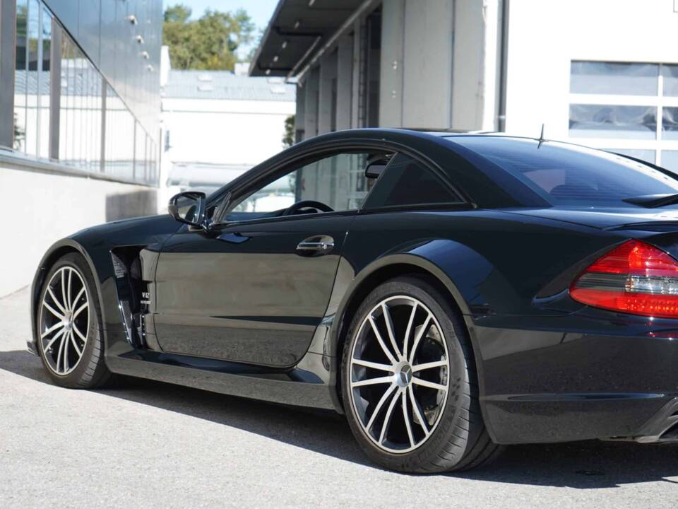 Image 8/22 de Mercedes-Benz SL 65 AMG Black Series (2009)