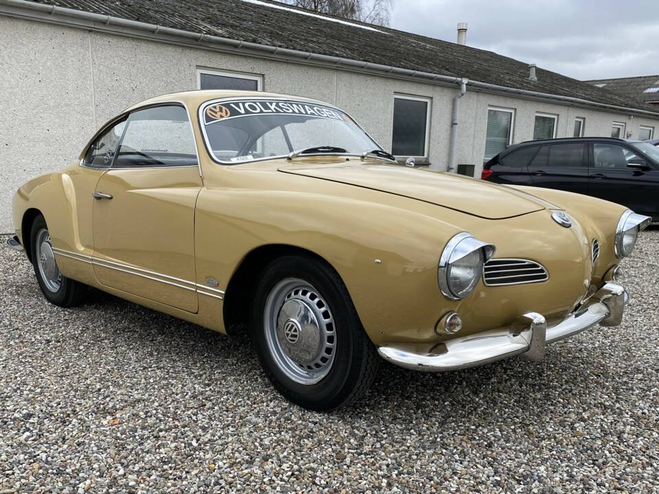 Image 7/34 of Volkswagen Karmann Ghia 1600 (1970)
