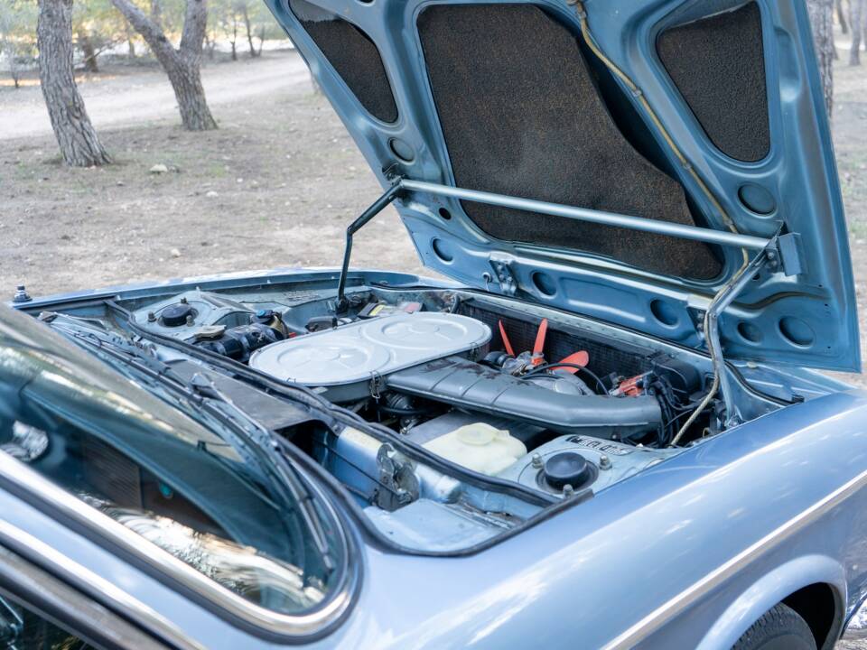 Afbeelding 7/15 van BMW 3.0 CS (1973)