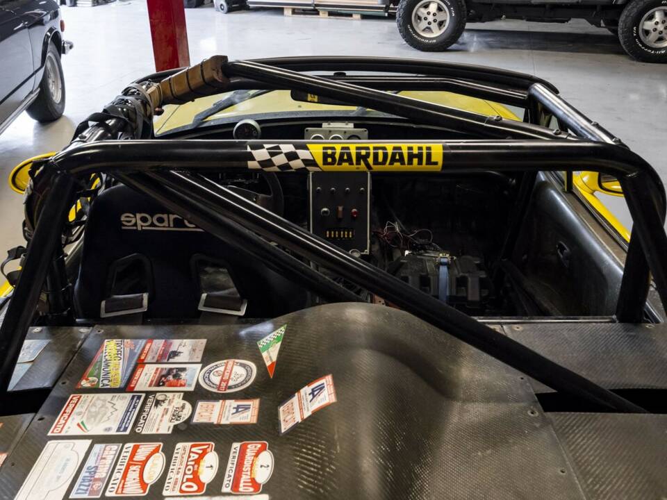 Imagen 10/28 de Mazda MX-5 1.8 (2001)