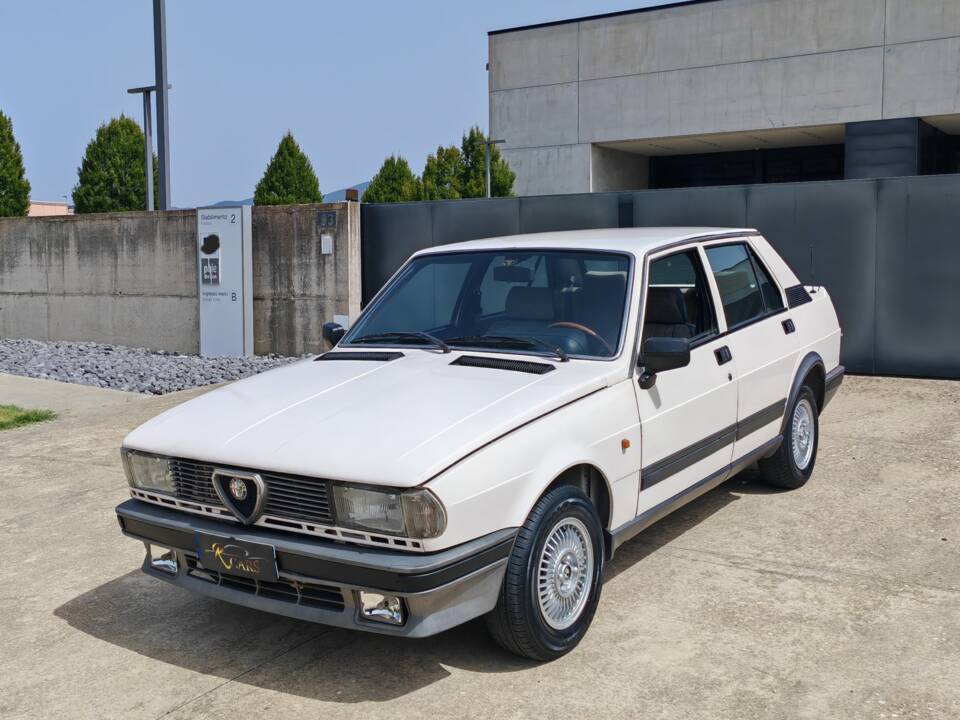 Bild 1/34 von Alfa Romeo Giulietta 1.6 (1983)