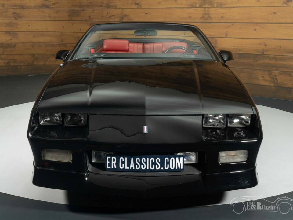 Image 5/8 of Chevrolet Camaro (1991)