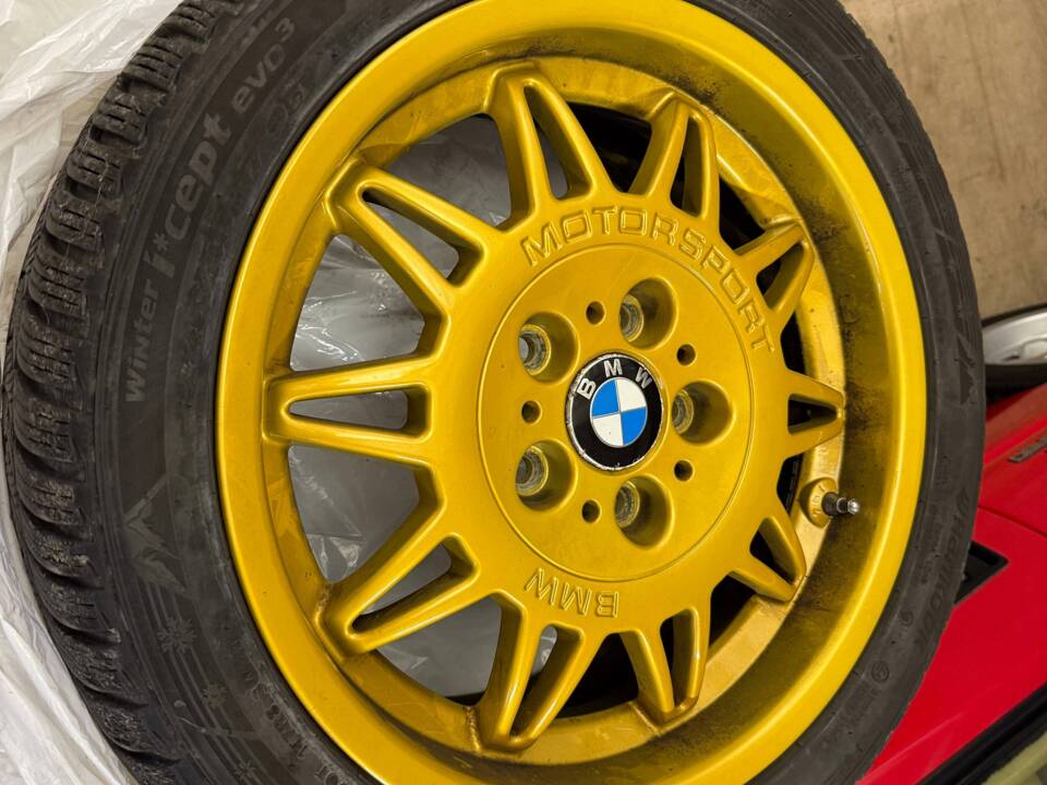 Bild 15/21 von BMW M3 (1993)