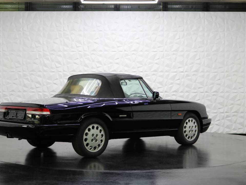 Imagen 36/38 de Alfa Romeo 2.0 Spider (1990)