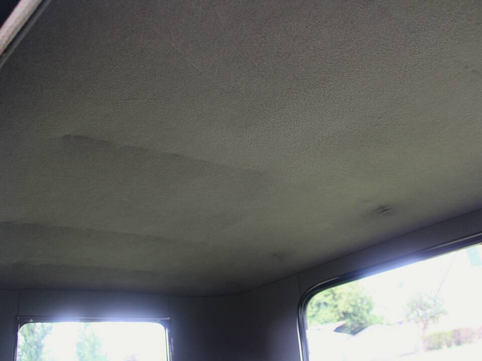 Image 34/55 of Ford Model A Tudor Sedan (1931)