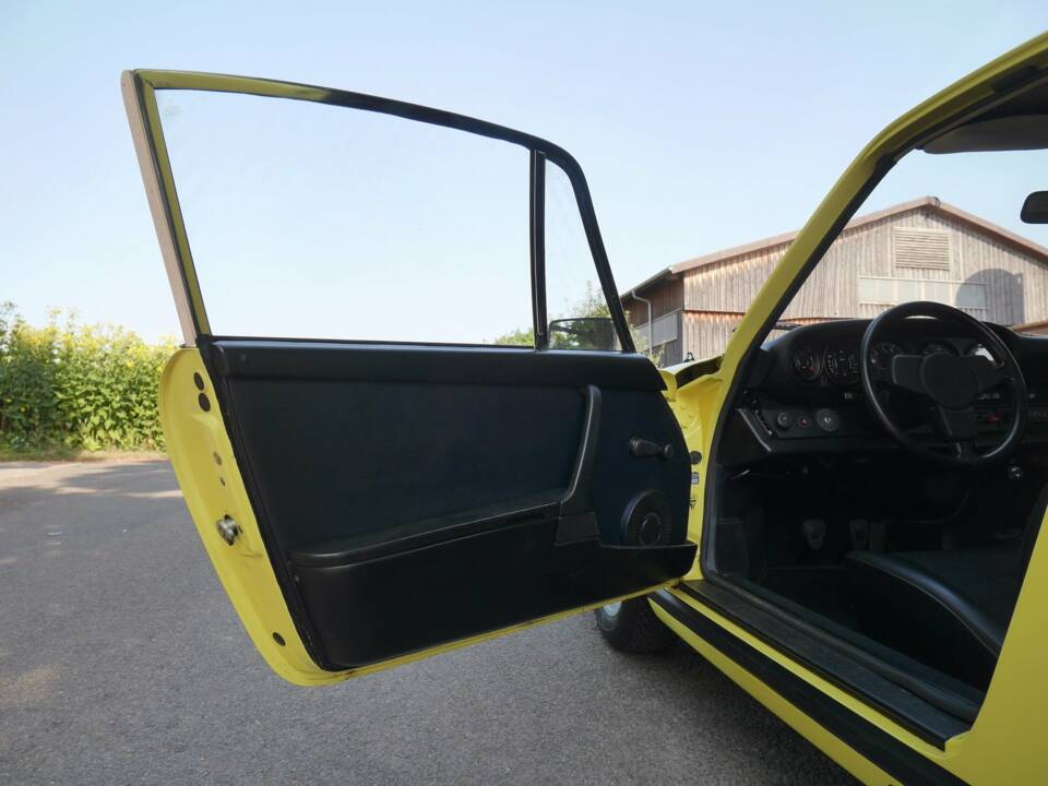 Afbeelding 16/37 van Porsche 911 2.7 S (1974)