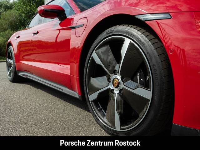 Afbeelding 4/30 van Porsche Taycan Turbo S Sport Turismo (2022)