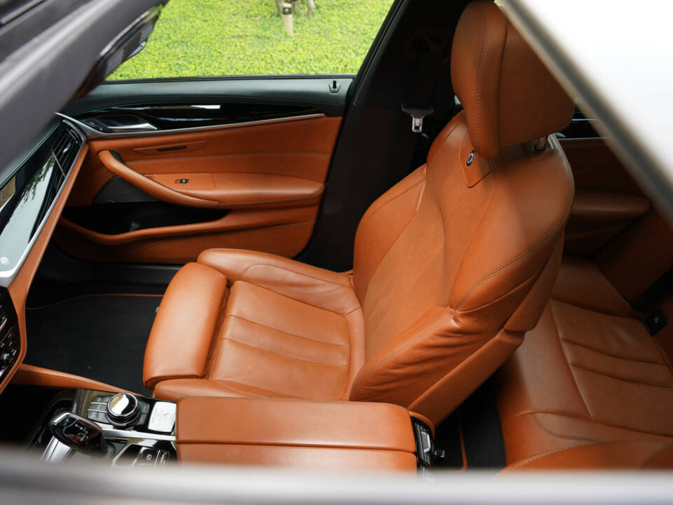 Image 47/50 of ALPINA B5 Touring Biturbo Allrad (2021)