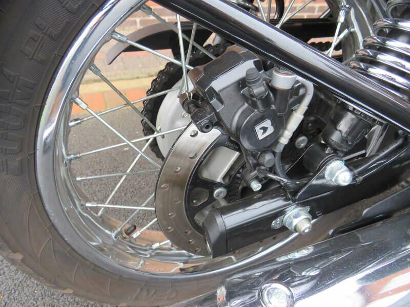 Image 37/41 of Royal Enfield Classic 350 (2025)