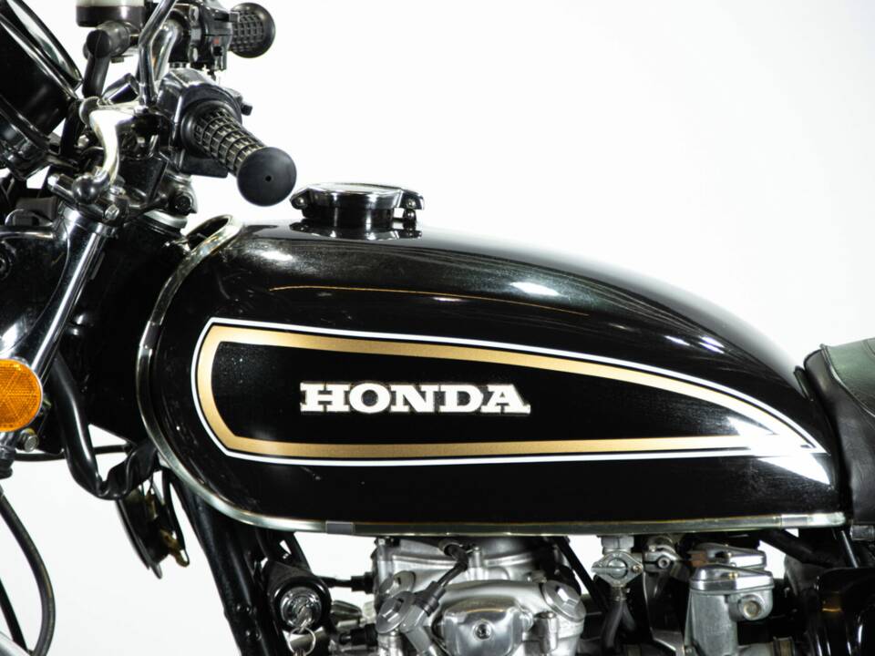Image 25/50 of Honda CB 500 Four (1977)