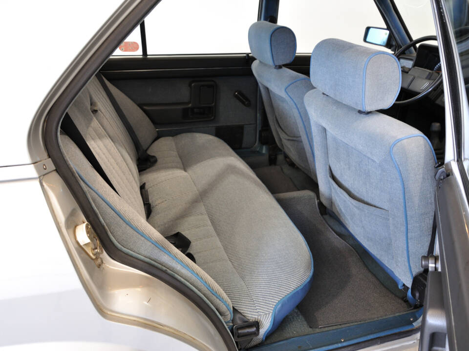 Image 24/27 de FIAT Argenta (1982)