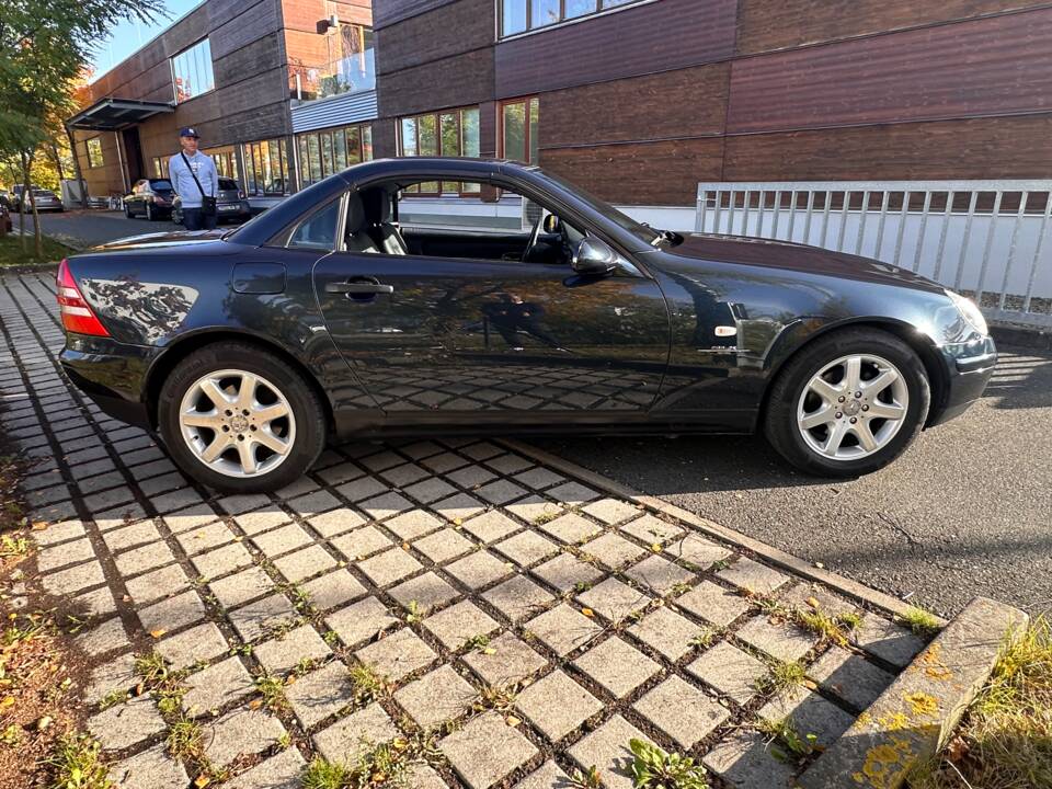 Afbeelding 45/49 van Mercedes-Benz SLK 200 (1998)