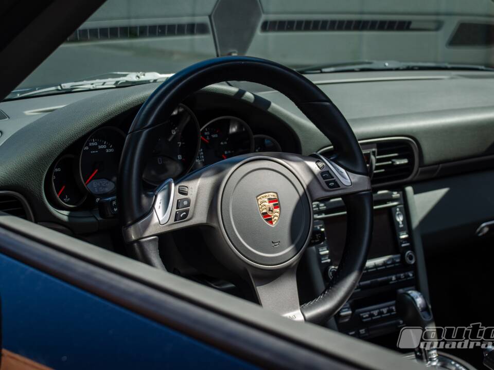 Image 9/15 of Porsche 911 Carrera (2008)