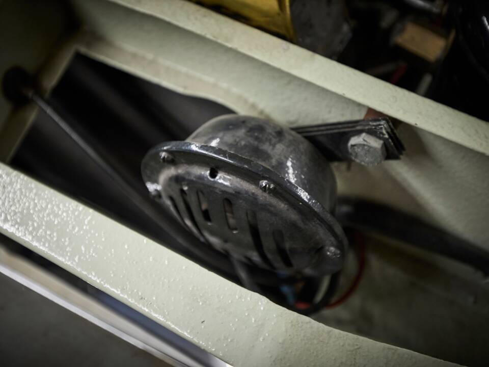 Image 84/96 de Borgward P 100 2.3 Litre (1960)