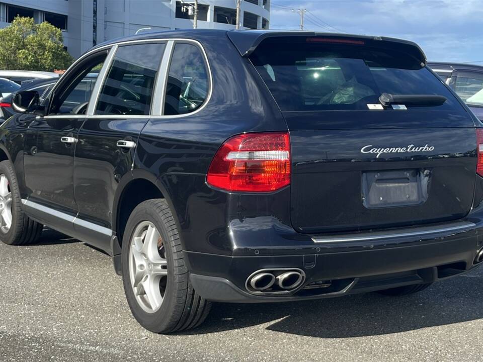 Image 3/30 de Porsche Cayenne Turbo (2007)