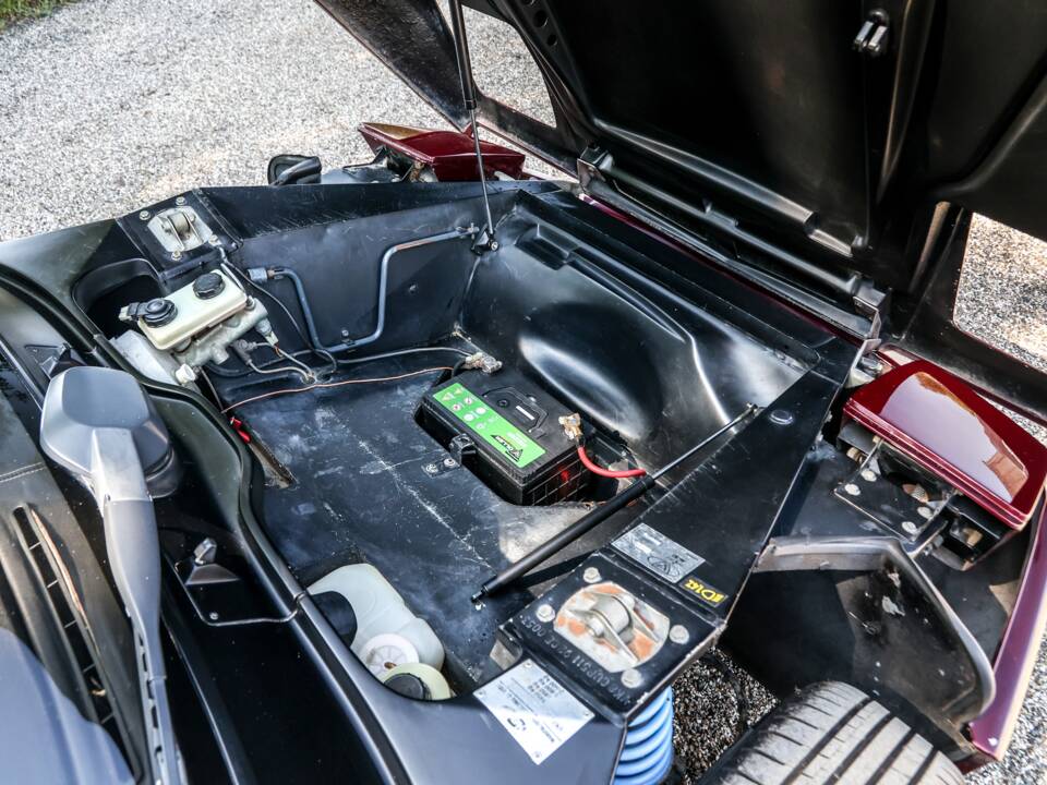 Immagine 21/26 di Venturi 260 2.8 LM (1992)
