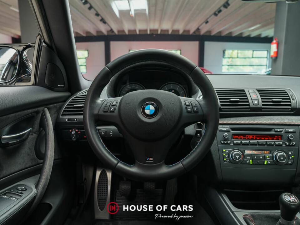 Image 16/25 of BMW 1 Series M Coupé (2011)