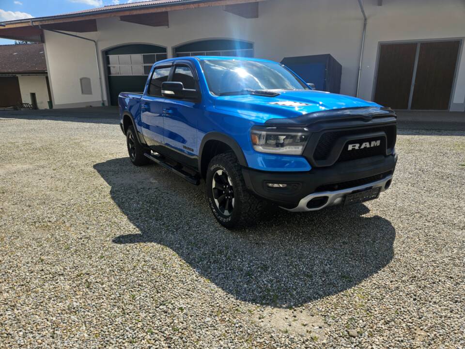 Bild 79/96 von Dodge Ram 1500 (2021)