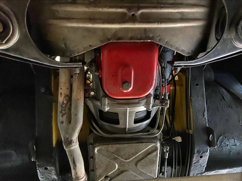Image 5/10 of Volvo 1800 E (1972)