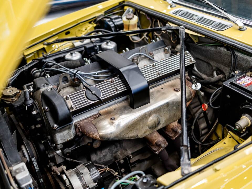 Image 38/50 de Jaguar XJ 6 C 4.2 (1975)