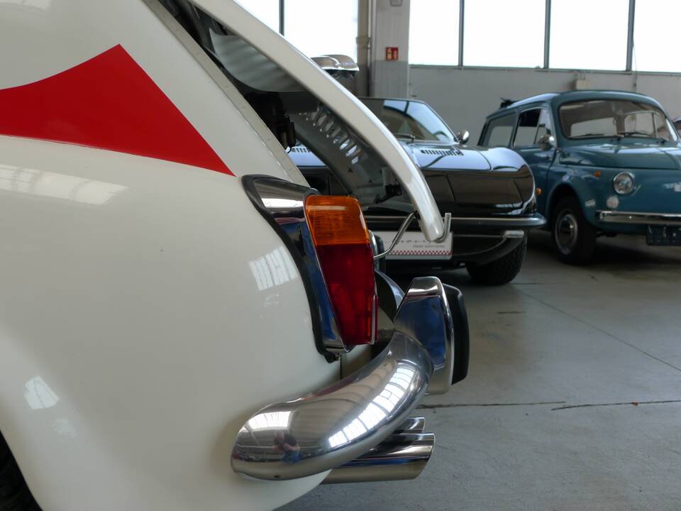 Image 23/29 of SEAT 600 D (1972)