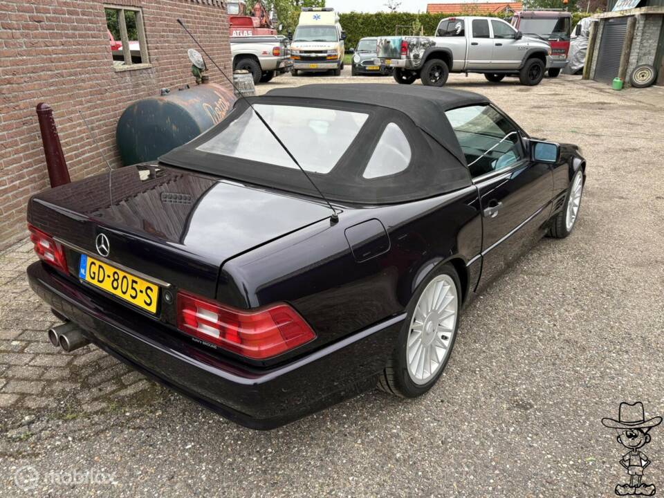 Image 9/40 of Mercedes-Benz 300 SL-24 (1990)