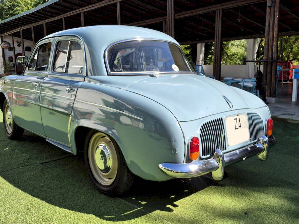 Image 15/64 of Alfa Romeo Dauphine R 1090 (1961)