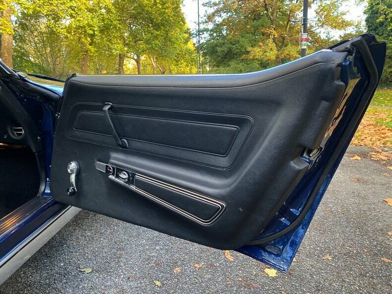 Bild 26/50 von Chevrolet Corvette Stingray (1972)