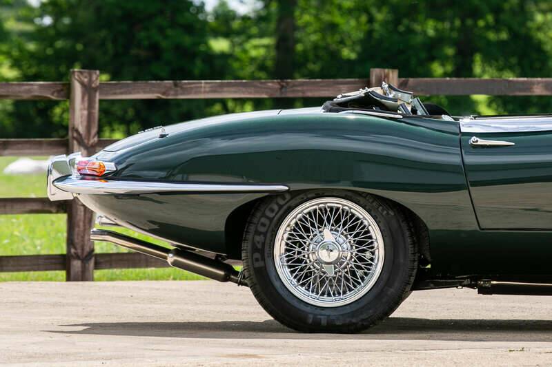Image 36/36 de Jaguar E-Type (1967)