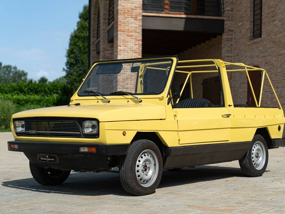 Image 1/50 of FIAT 127 Moretti Midimaxi 900 (1980)