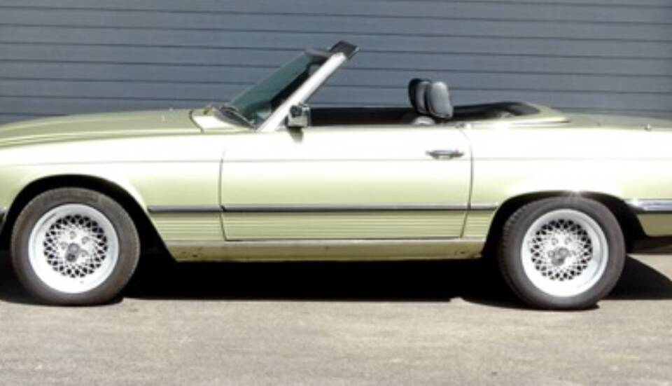 Image 2/7 de Mercedes-Benz 280 SL (1979)