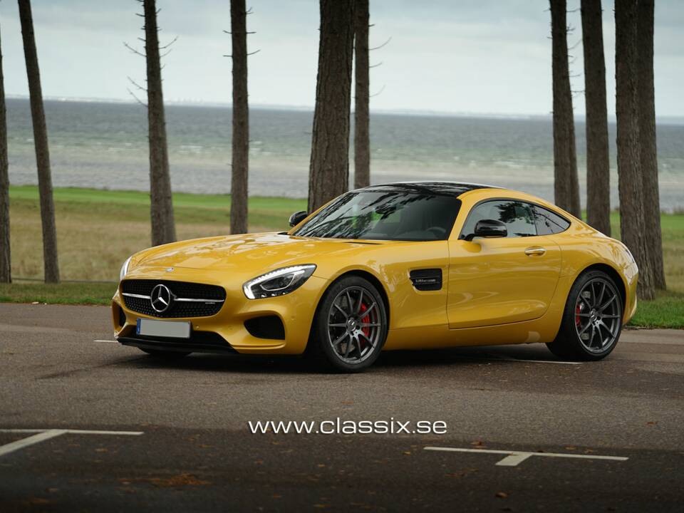 Image 1/23 of Mercedes-AMG GT-S (2015)