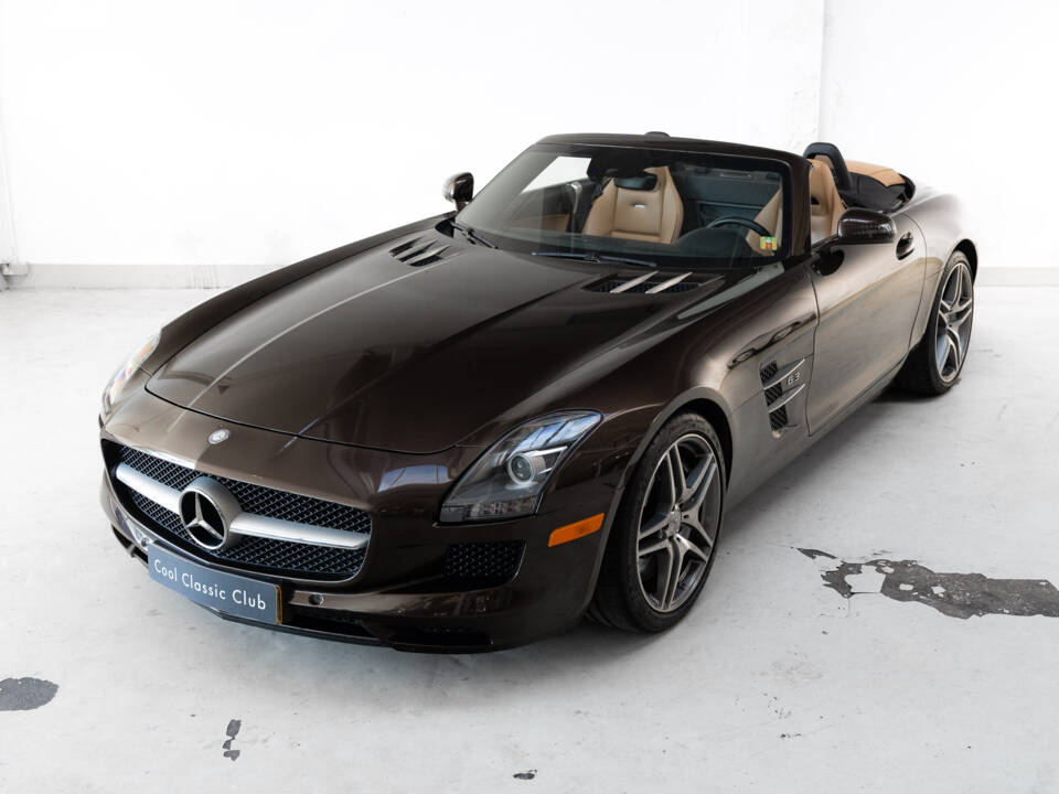 Afbeelding 36/46 van Mercedes-Benz SLS AMG Roadster (2012)