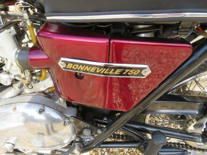 Image 30/44 of Triumph DUMMY (1976)