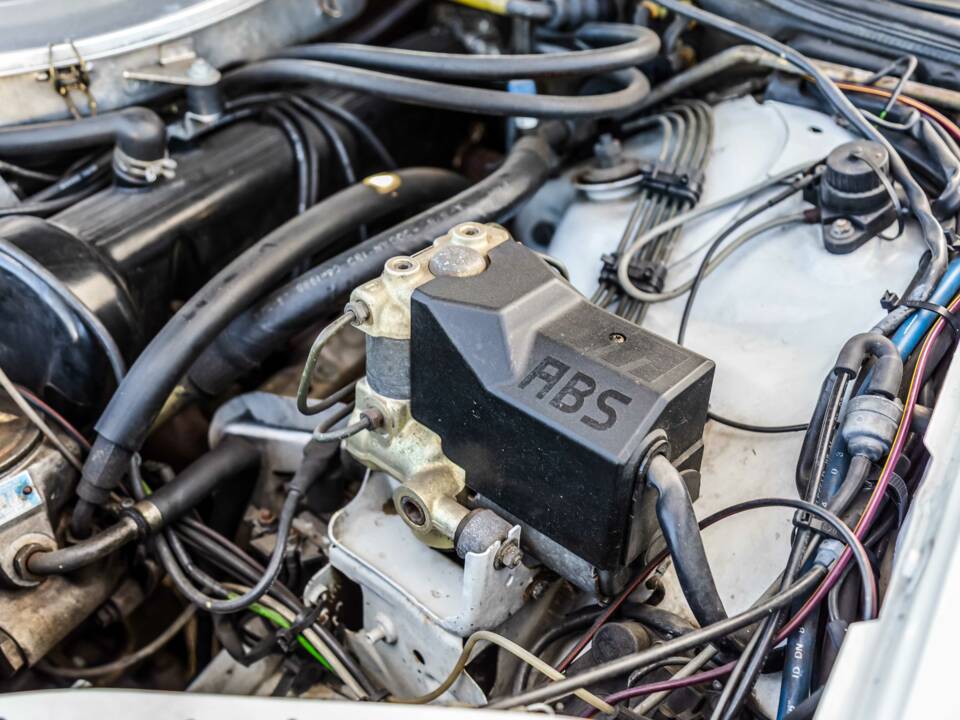 Image 168/175 of Mercedes-Benz 420 SE (1986)