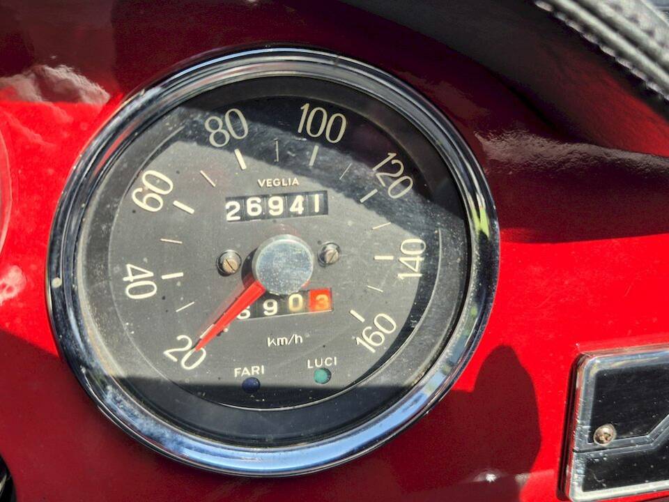 Image 23/63 of FIAT 1200 S OSI (1965)