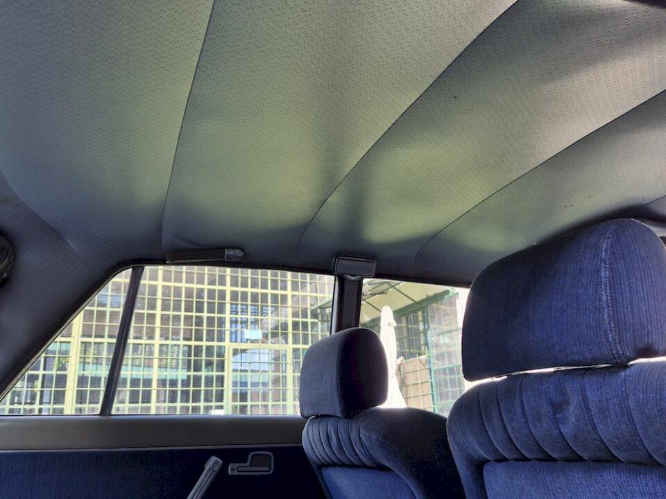 Bild 46/59 von Lancia 2000 Iniezione (1972)